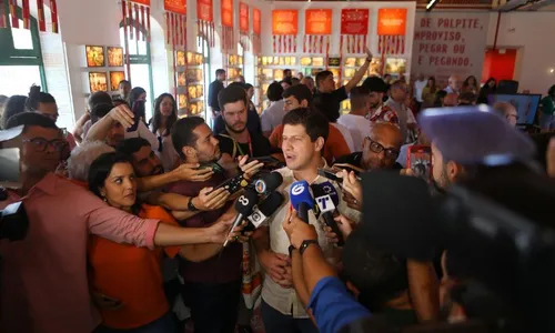 
          Imagem ilustrativa da imagem Prefeitura antecipa programação do Carnaval do Recife 2024
          