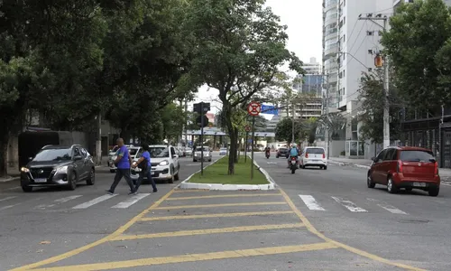 
          Imagem ilustrativa da imagem Prefeituras e governo estudam mudanças nos acessos à 3ª Ponte
          