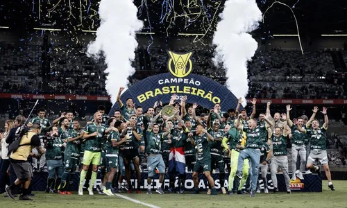 
          Imagem ilustrativa da imagem Premiação do Brasileirão: saiba quanto o Palmeiras vai ganhar com o seu 12º título
          