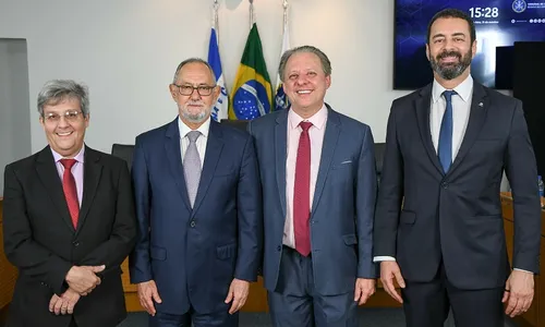 
          Imagem ilustrativa da imagem Presidente eleito do TCE-ES: Cidades com regime próprio de aposentadoria em apuros
          