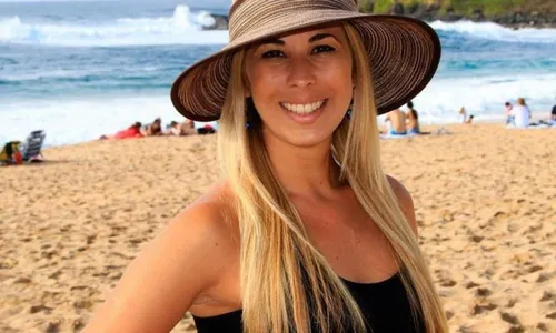 
          Imagem ilustrativa da imagem Professora brasileira é encontrada morta dentro de banheira na Austrália
          