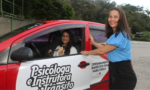 
          Imagem ilustrativa da imagem Psicóloga ajuda motoristas a enfrentar o medo de dirigir
          