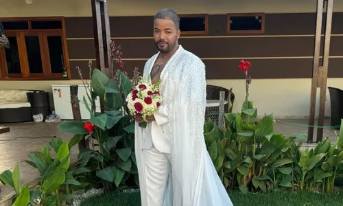 
          Imagem ilustrativa da imagem Quem é Hytalo Santos, influenciador que doou iPhone para convidados de casamento
          