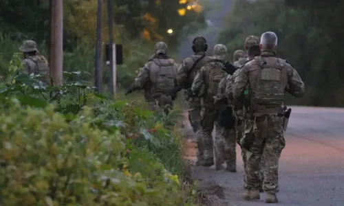 
          Imagem ilustrativa da imagem Quinto suspeito é morto após assassinato de policial federal na Bahia
          