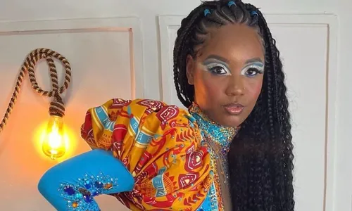 
          Imagem ilustrativa da imagem Rainhas já vivem rotinas intensas para o Carnaval
          