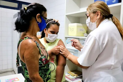 
          Imagem ilustrativa da imagem Recife começa Campanha de Multivacinação neste sábado
          