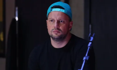 
          Imagem ilustrativa da imagem Record é proibida de mostrar entrevista com Thiago Servo sobre suposta filha
          