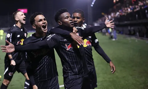 
          Imagem ilustrativa da imagem Red Bull Bragantino vira sobre reservas do Palmeiras e assume vice-liderança
          