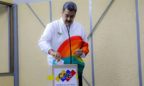 
          Imagem ilustrativa da imagem Referendo na Venezuela aprova criação de um estado em Essequibo, na Guiana
          