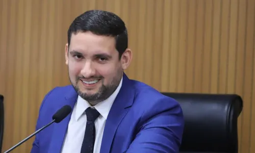 
          Imagem ilustrativa da imagem Romero Albuquerque e Andreza Romero lançam Central do Animal
          