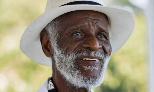 
          Imagem ilustrativa da imagem Sabe o que é Canjerê? Descubra e mergulhe nas raízes da tradição dos Pretos Velhos
          