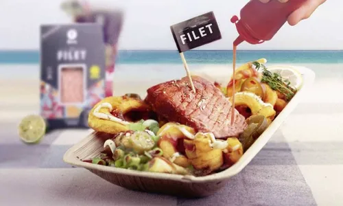 
          Imagem ilustrativa da imagem Salmão vegano feito com impressora 3D é lançado na Europa
          