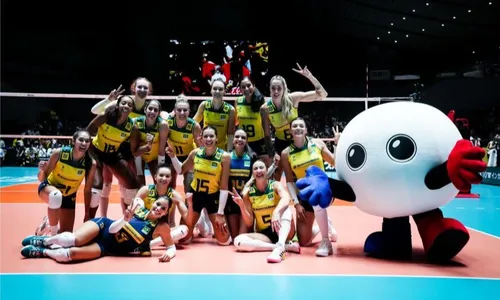 
          Imagem ilustrativa da imagem Seleção feminina de vôlei inicia pré-olímpico com vitória em cima da Argentina
          
