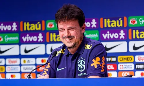 
          Imagem ilustrativa da imagem Seleção se apresenta com 7 novidades e "Dinizismo" em alta entre boleiros
          