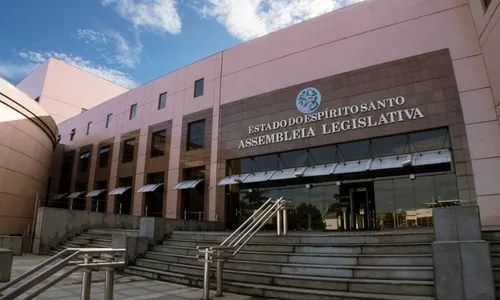 
          Imagem ilustrativa da imagem Seminário aborda transparência em licitações para serviços de comunicação no ES
          