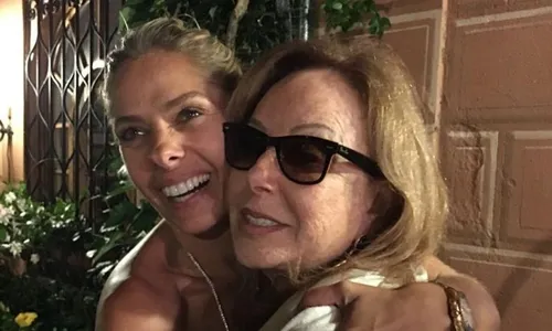 
          Imagem ilustrativa da imagem Sogra de Adriane Galisteu morre e apresentadora cancela participação no Teleton
          