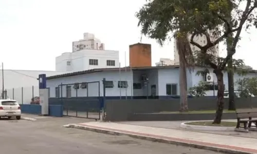 
          Imagem ilustrativa da imagem Suspeito é detido após invadir Companhia da PM e furtar notebook em Vila Velha
          