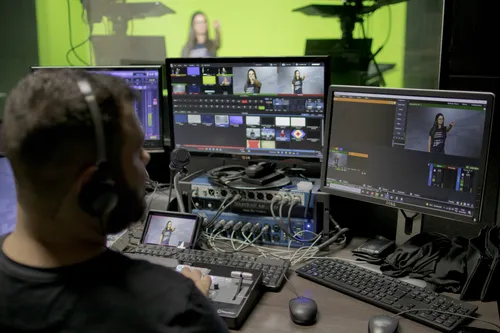 
          Imagem ilustrativa da imagem Tecnologia e método inovadores da Estácio no ES
          