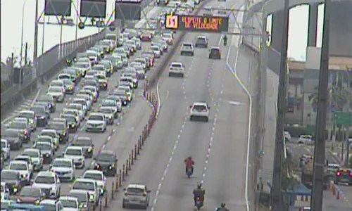 
          Imagem ilustrativa da imagem Terceira Ponte é interditada na manhã desta terça-feira para operação de resgate
          