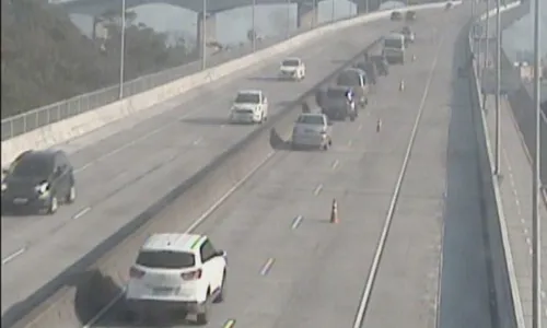 
          Imagem ilustrativa da imagem Terceira Ponte é interditada para Corrida do Flamengo nesta quarta
          