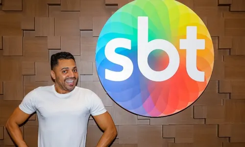 
          Imagem ilustrativa da imagem Tirulipa, filho de Tiririca, acerta com o SBT e terá programa semanal na emissora
          