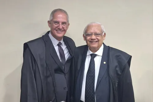 
          Imagem ilustrativa da imagem Tribunal Regional Eleitoral de Pernambuco tem novo presidente
          