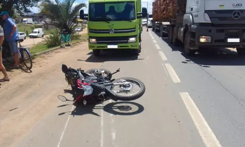 
          Imagem ilustrativa da imagem Uma pessoa morreu e 17 ficaram feridas em acidentes neste feriadão no ES
          