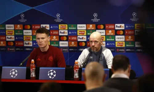 
          Imagem ilustrativa da imagem United e Bayern fecham a fase de grupos da Champions na tela da TV Tribuna/SBT
          