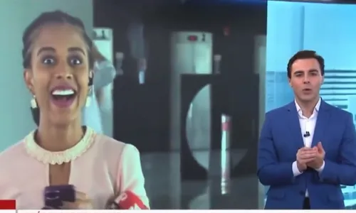 
          Imagem ilustrativa da imagem VÍDEO | Apresentador confunde emissoras e reação de repórter viraliza nas redes
          