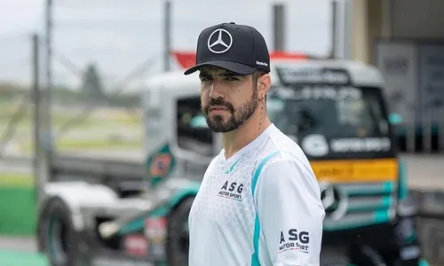 
          Imagem ilustrativa da imagem VÍDEO | Caio Castro sofre acidente na Copa Truck e sai ileso
          