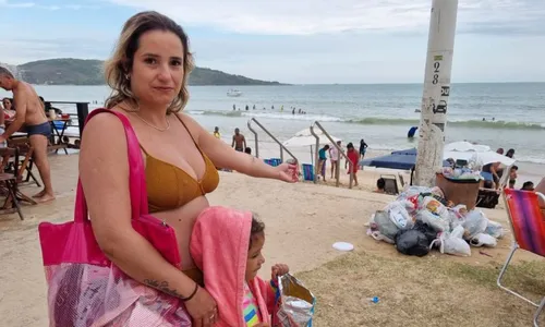 
          Imagem ilustrativa da imagem Verão em Guarapari: Turistas dão sugestões para melhorar praias
          