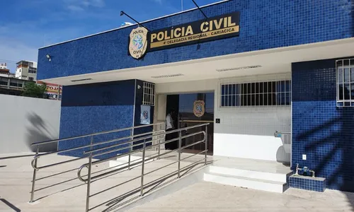 
          Imagem ilustrativa da imagem Vereador de Cariacica tem carro cercado e é assaltado
          