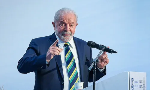 
          Imagem ilustrativa da imagem Viagem de Lula a Nova Iorque compraria hotel no Guarujá
          