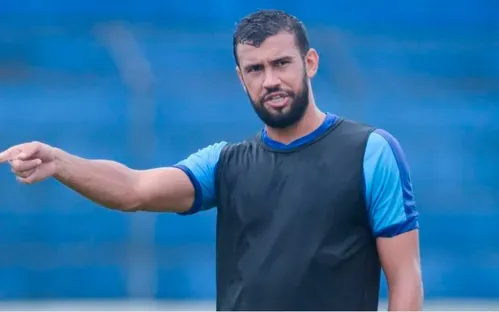 
          Imagem ilustrativa da imagem Zagueiro Luciano Castán chega para reforçar o Sport na temporada 2024
          