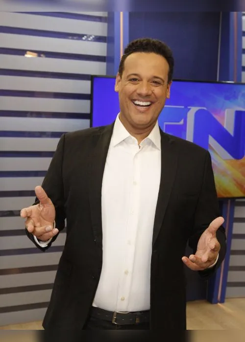 
          Imagem ilustrativa da imagem Camargão na TV Tribuna: apresentador estreia nesta segunda no TN1
          