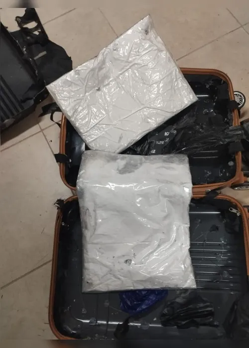 Imagem ilustrativa da imagem Espanhola é presa com 4 quilos de cocaína no Aeroporto Internacional do Recife