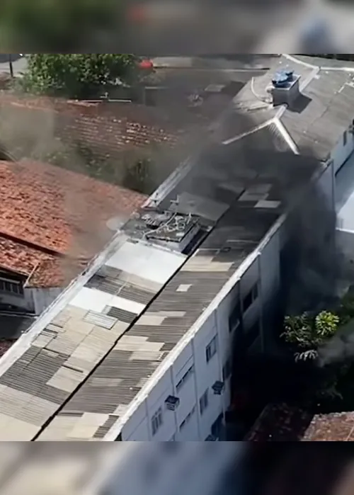Imagem ilustrativa da imagem Incêndio destrói apartamento na Encruzilhada, Zona Norte do Recife
