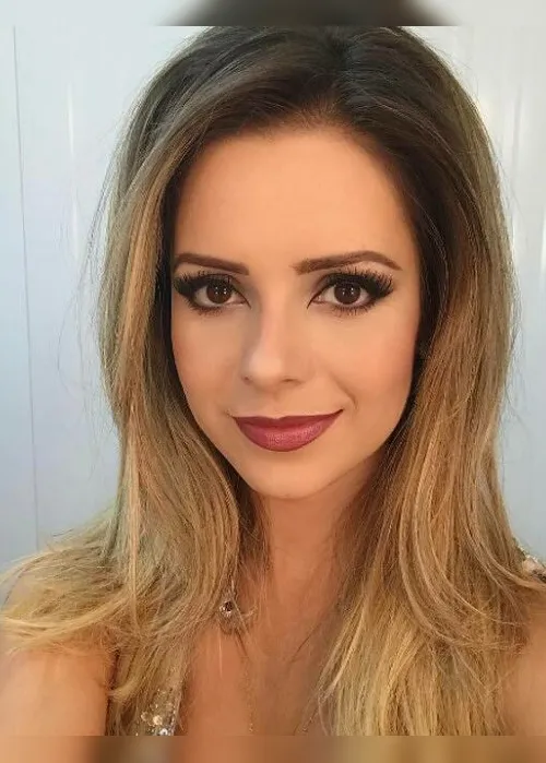 Imagem ilustrativa da imagem Mulheres mais dependentes de maquiagem e filtros