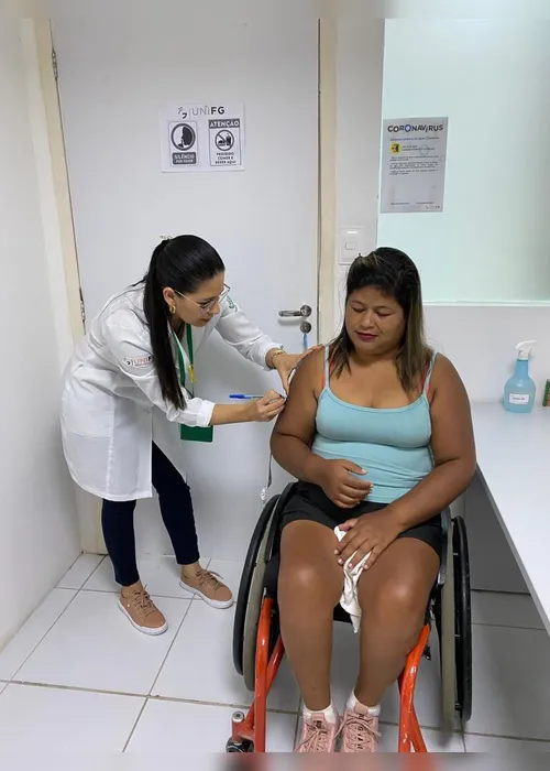 Imagem ilustrativa da imagem ONG e universidade se juntam para oferecer serviços gratuitos a cadeirantes