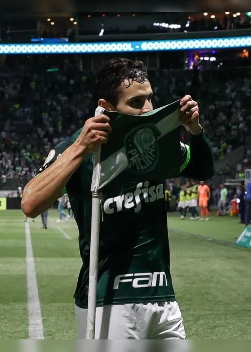 Imagem ilustrativa da imagem Palmeiras ganha terceira seguida, assume vice-liderança do Brasileirão e pressiona