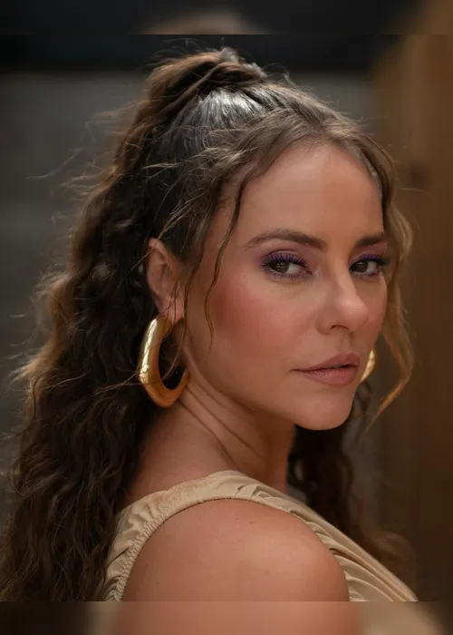 Imagem ilustrativa da imagem Paolla Oliveira e Globo não renovam contrato, e atriz deixa emissora após 18 anos
