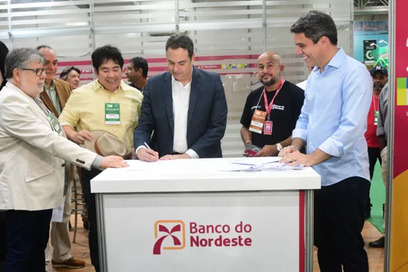 Imagem ilustrativa da imagem Banco do Nordeste libera financiamentos para produtores rurais durante Agrinordeste