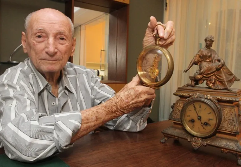 Oswaldo Moscon conta que teve loja no centro de Vitória durante 50 anos e parou de trabalhar aos 89 anos