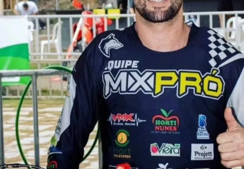 De acordo com familiares, João Tadeu Gobeti Cardoso sofreu uma queda enquanto andava de bicicleta com o seu filho em uma pista de BMX Bicicross que ele mesmo construiu