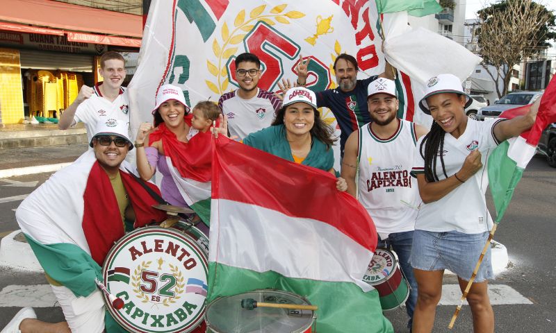 Bares em festa: saiba onde assistir à final da Libertadores entre  Fluminense e Boca Juniors