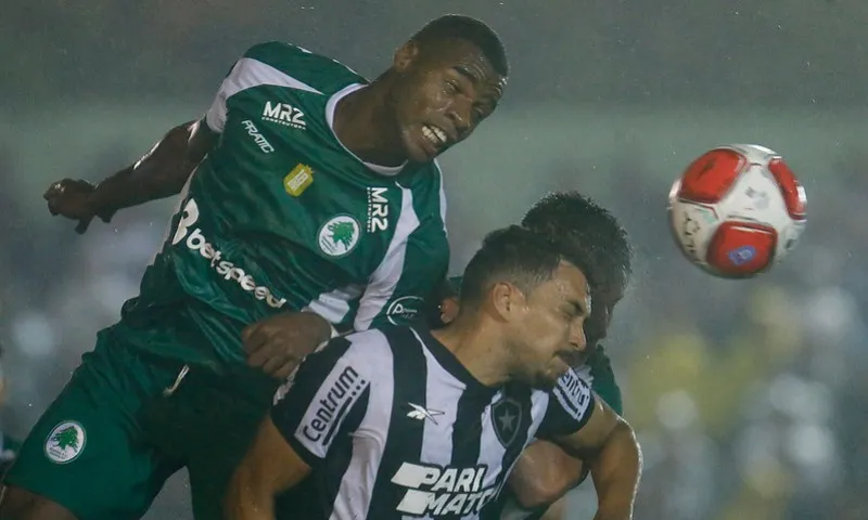 Imagem ilustrativa da imagem Botafogo cai diante do Boavista e perde a liderança no Carioca
