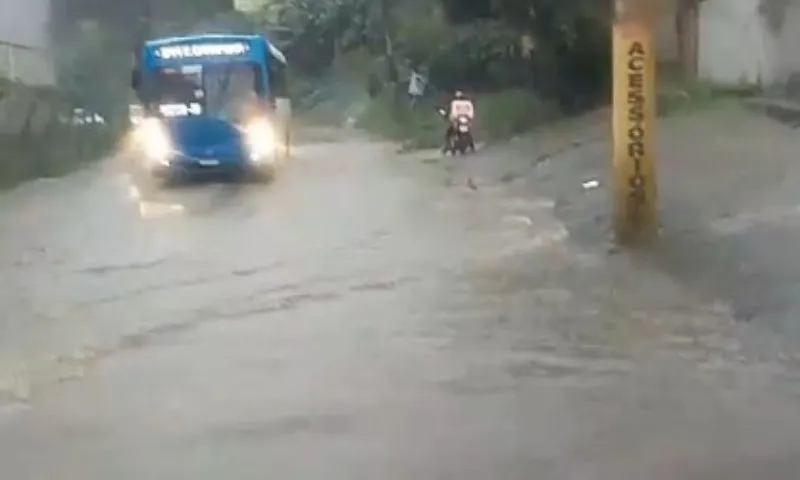Imagem ilustrativa da imagem Cariacica registrou maior quantidade de chuva no ES em 24 horas. Veja lista