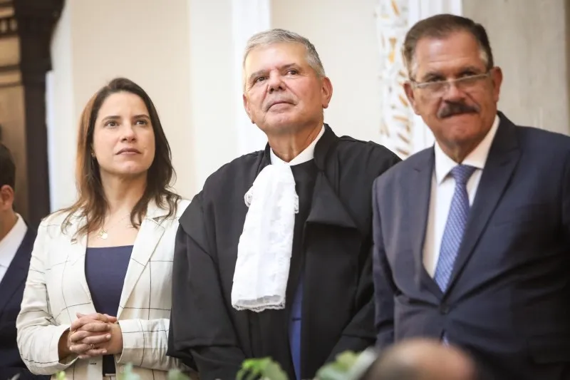 Imagem ilustrativa da imagem Desembargador Ricardo Paes Barreto assume Tribunal de Justiça de Pernambuco