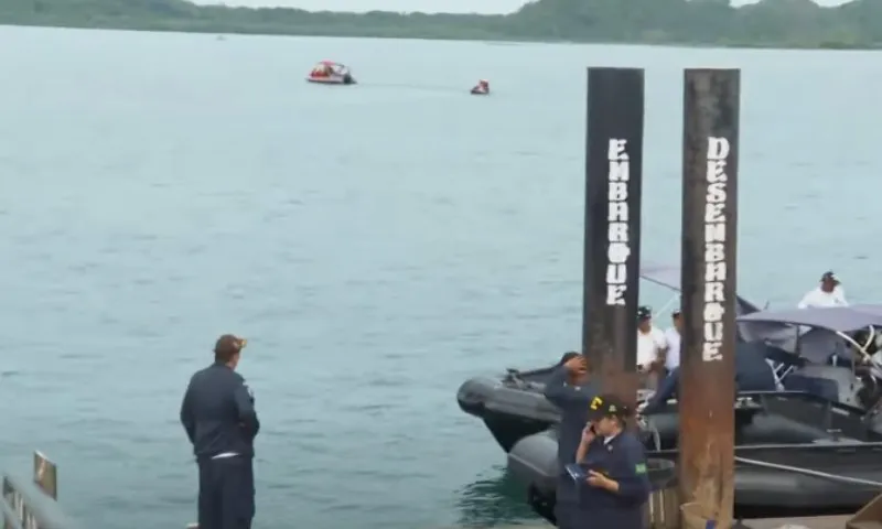 Imagem ilustrativa da imagem Embarcação naufraga na Baía de Todos os Santos e deixa ao menos cinco mortos