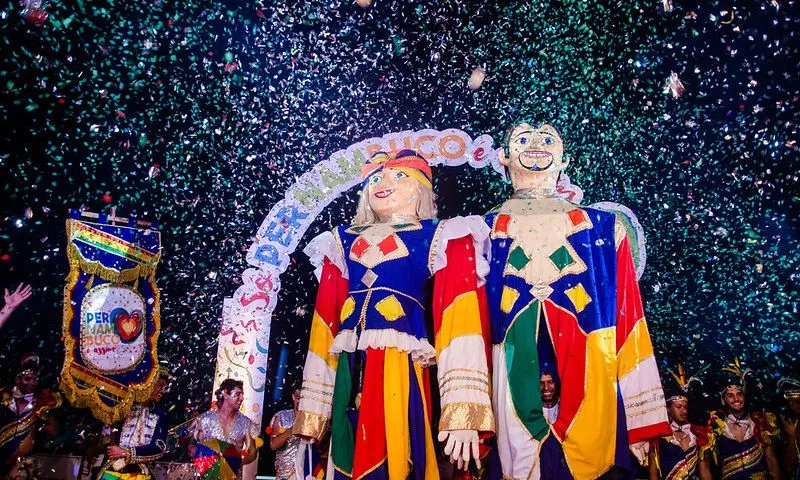 Imagem ilustrativa da imagem Olinda abre oficialmente o Carnaval de Pernambuco com o Cortejo de Brincantes